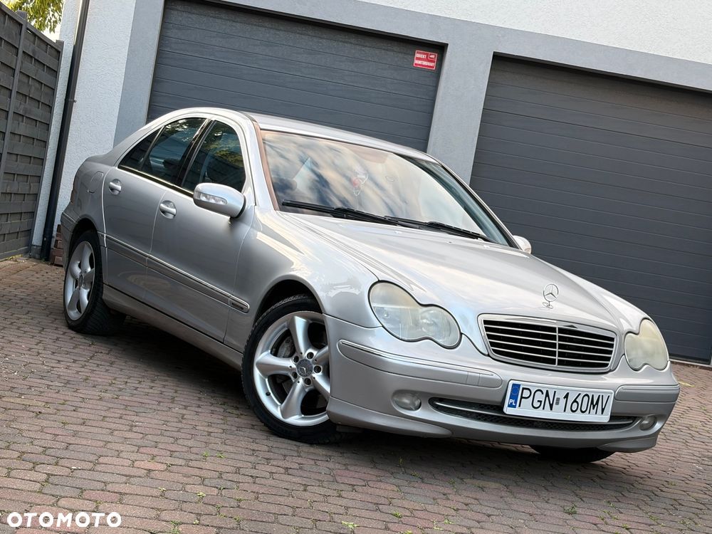 Mercedes-Benz Klasa C 180 Kompressor Avantgarde - 12