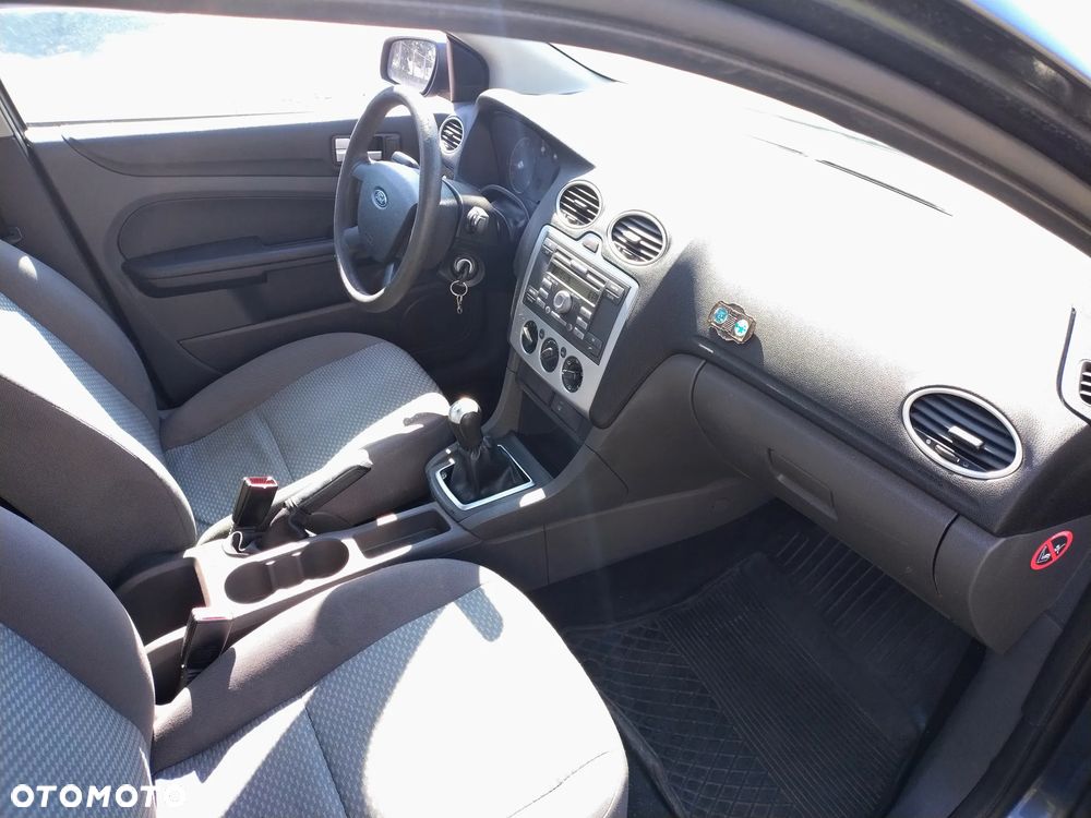 Ford Focus - 7