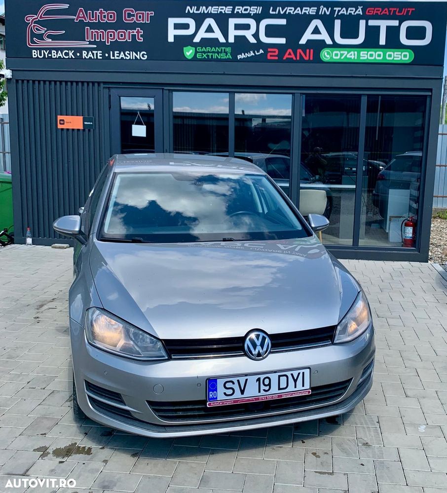 Volkswagen Golf 1.6 TDI BlueMotion Technology Comfortline - 4