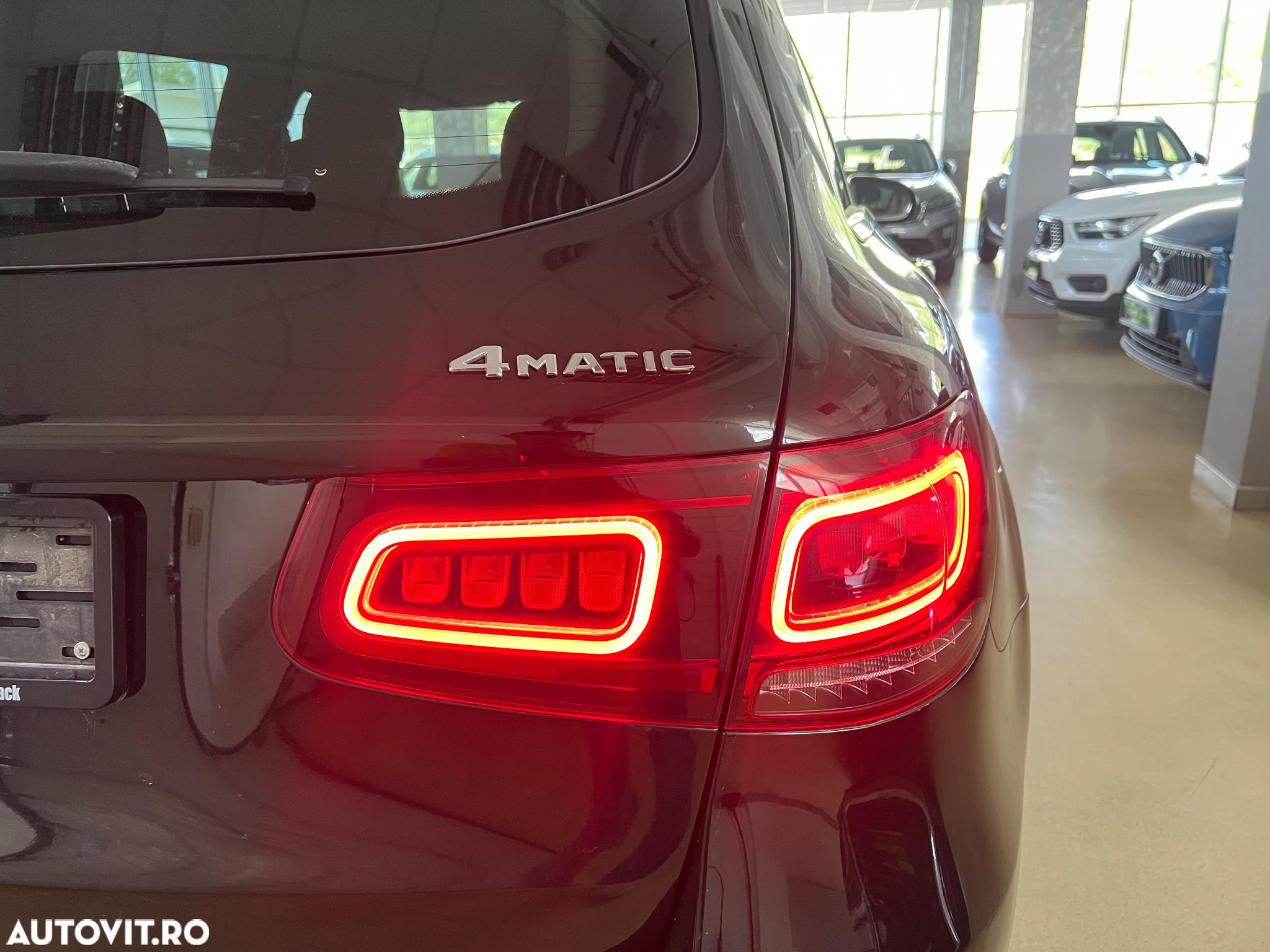 Mercedes-Benz GLC 220 d 4Matic 9G-TRONIC - 11