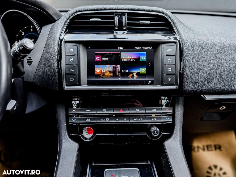 Jaguar F-Pace 25d AWD Aut. Prestige - 21