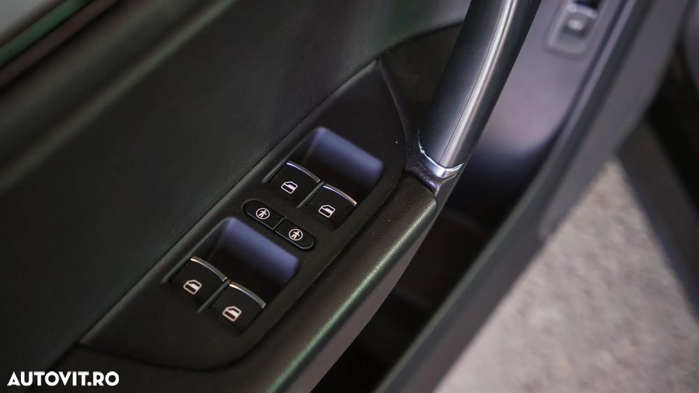 Volkswagen Touareg 3.0 V6 TDI SCR Blue Motion DPF Automatik - 23