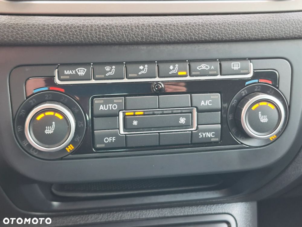 Volkswagen Tiguan - 13