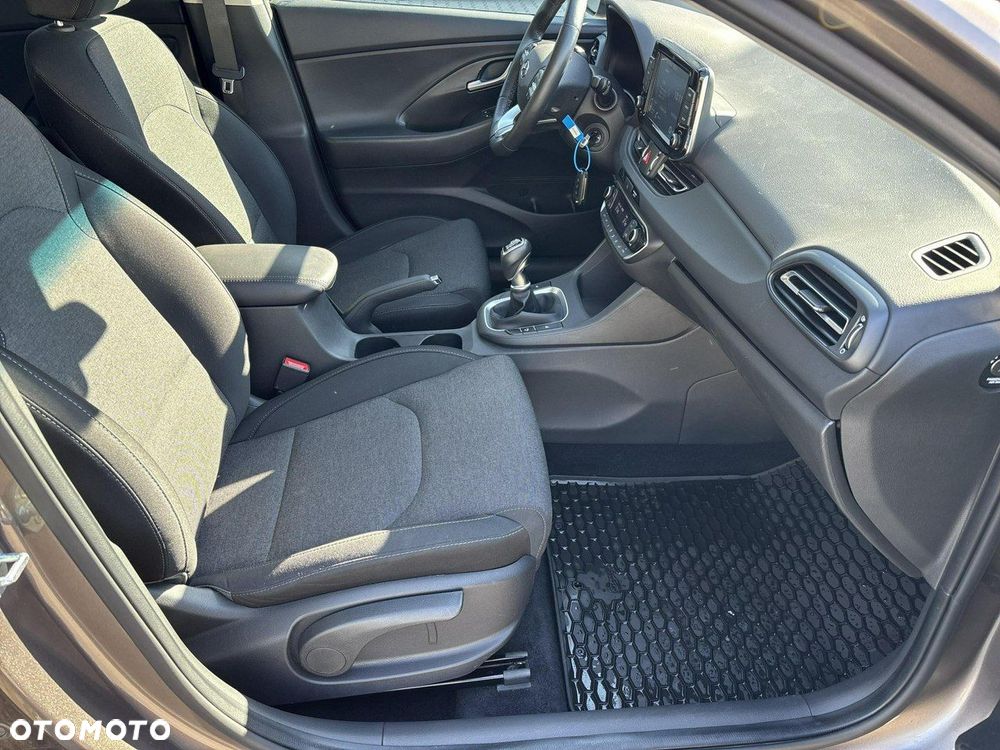 Hyundai i30 1.5 DPI Comfort - 17