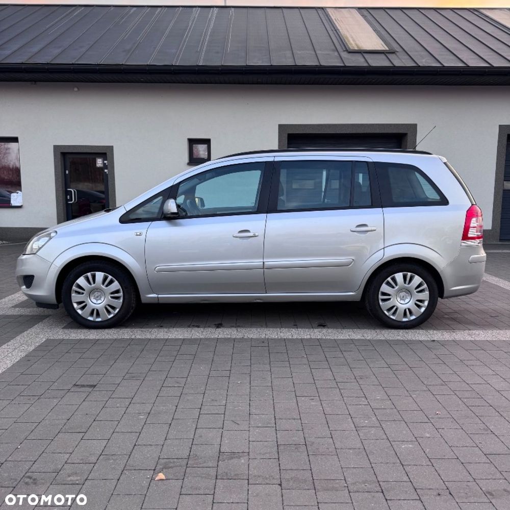 Opel Zafira - 5
