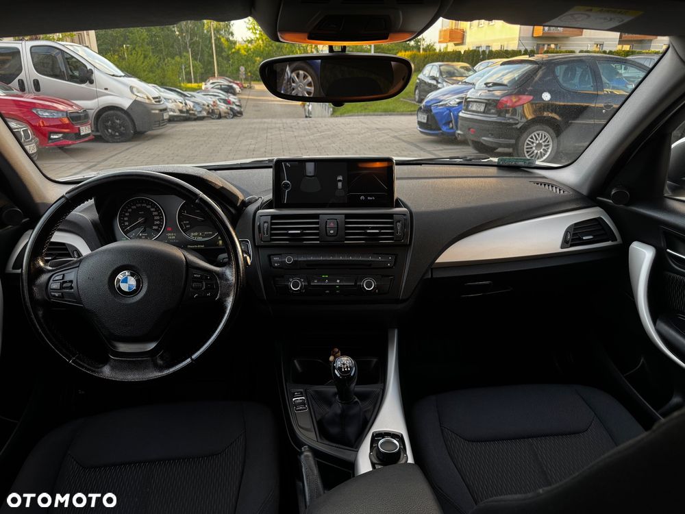 BMW Seria 1 116d EfficientDynamics Sport Line - 13