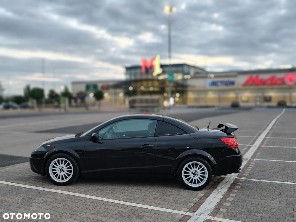 Renault Megane 2.0 16V Privilege - 1