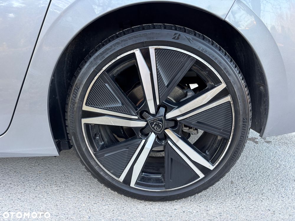 Peugeot 308 1.2 PureTech GPF GT S&S EAT8 - 24