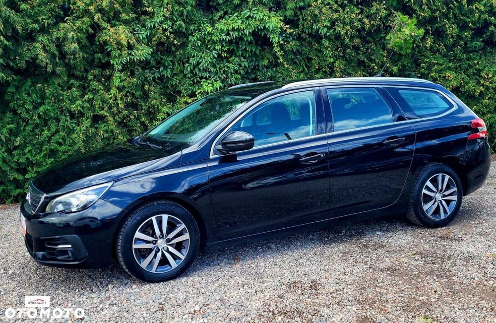Peugeot 308 - 13