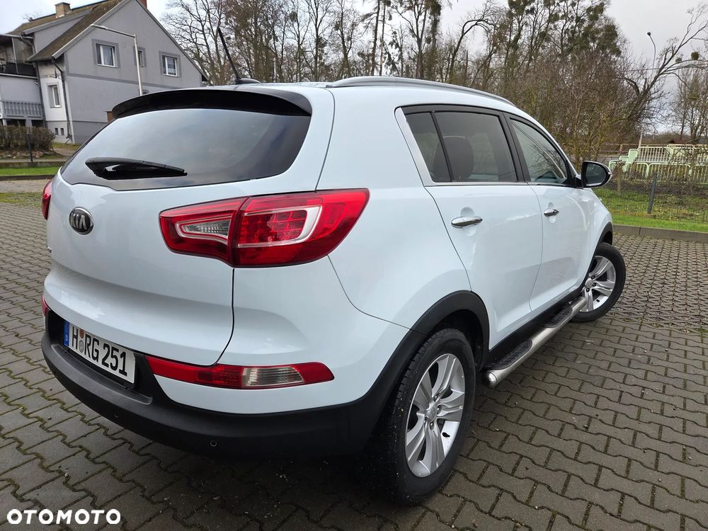 Kia Sportage 1.6 GDI 2WD Dream-Team Edition - 6