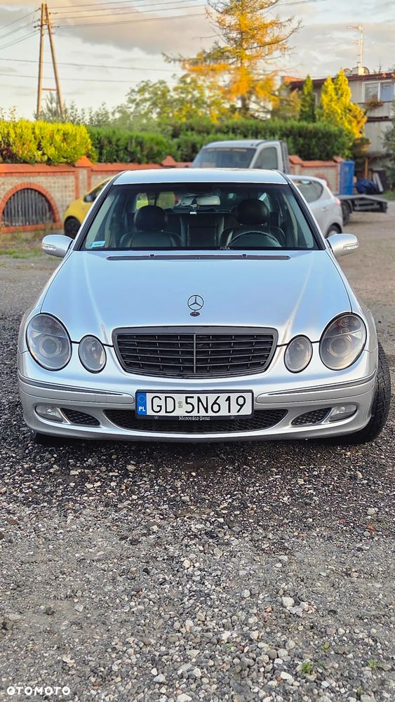 Mercedes-Benz Klasa E - 2