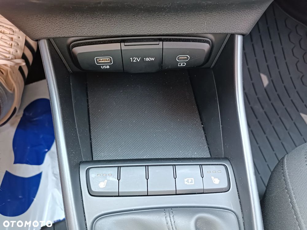 Hyundai i20 1.2 Modern - 17