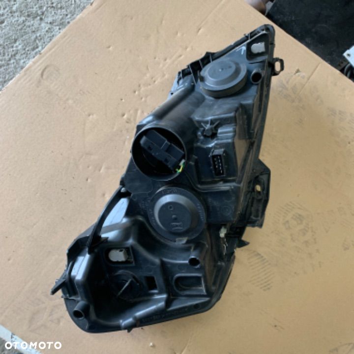 PEUGEOT expert scudo jumpy lampa lewa h7 - 7