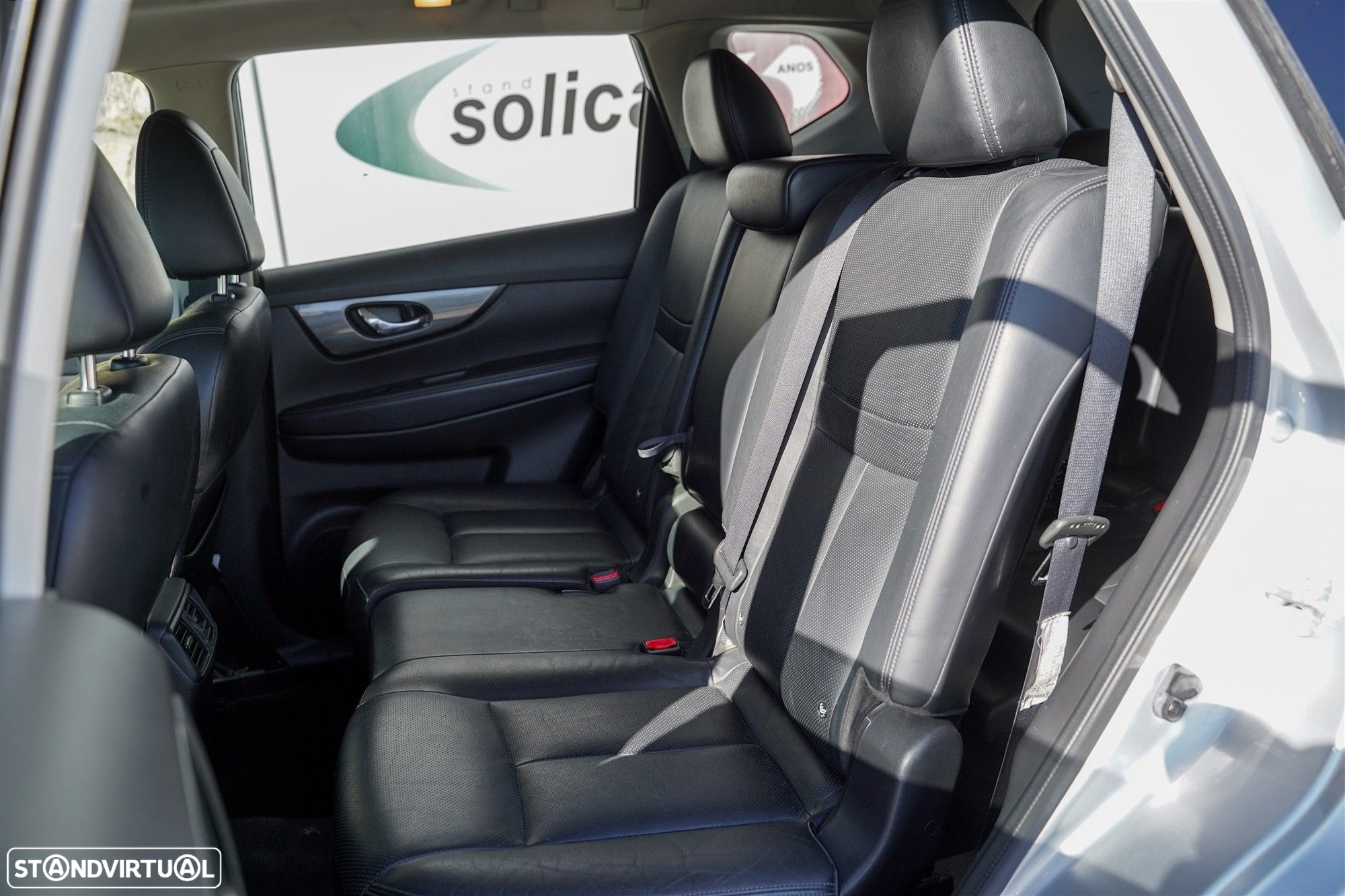 Nissan X-Trail 1.6 dCi N-Connecta Xtronic - 14
