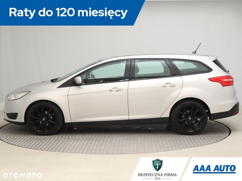 Ford Focus SW - 4