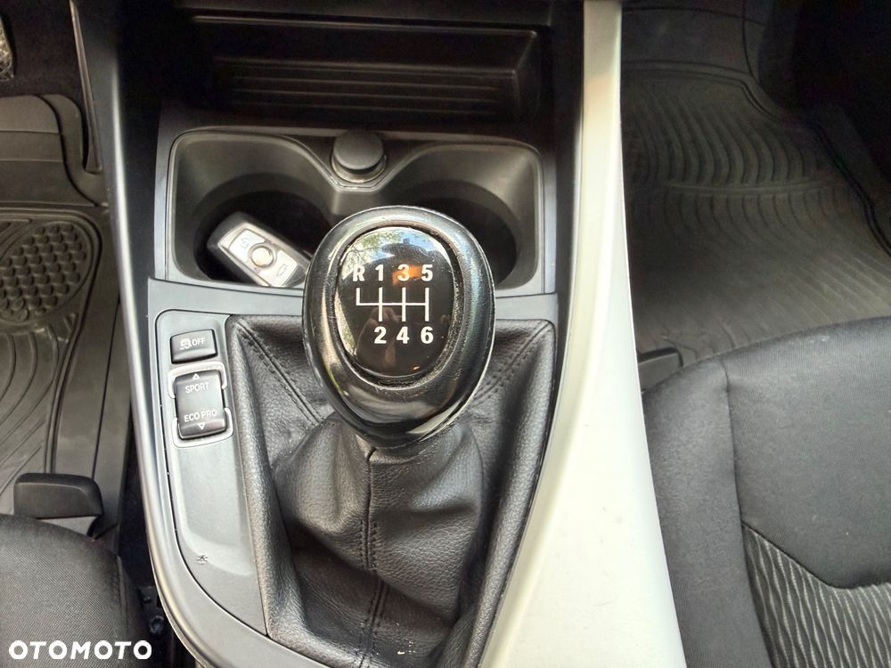 BMW Seria 1 114i - 21