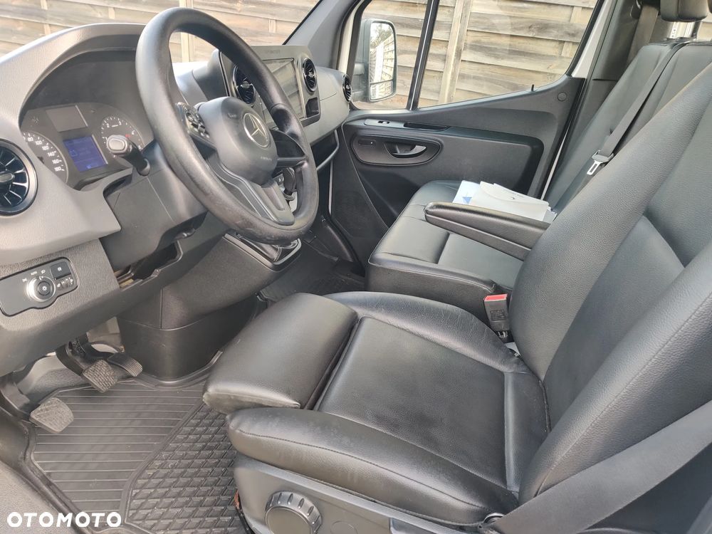 Mercedes-Benz SPRINTER 516 316 - 4
