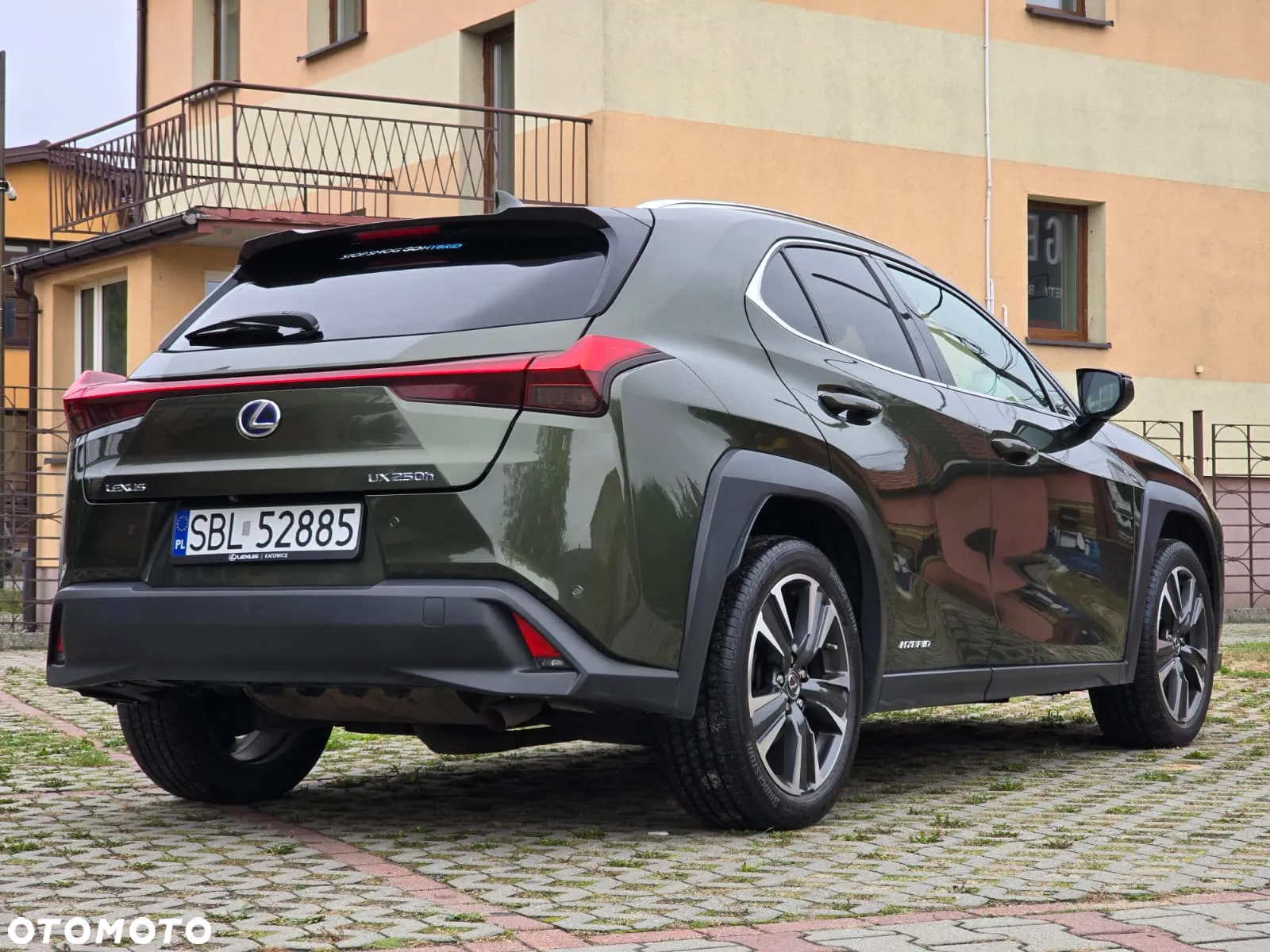 Lexus UX 250h Prestige AWD - 11