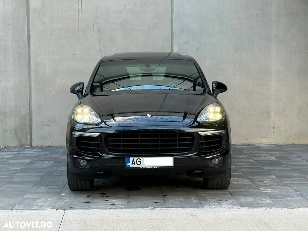 Porsche Cayenne 3.0 L - 19