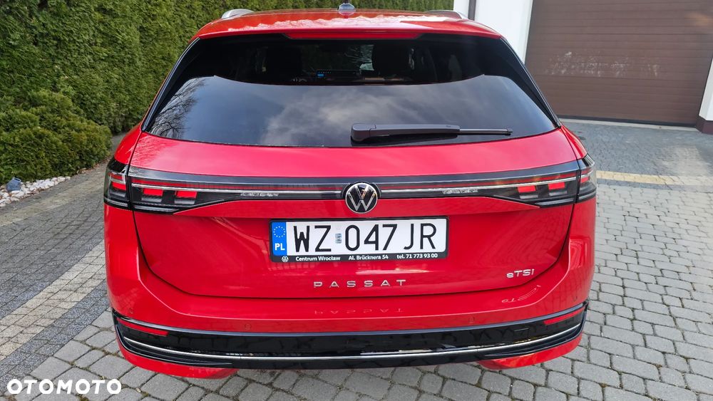 Volkswagen Passat - 25