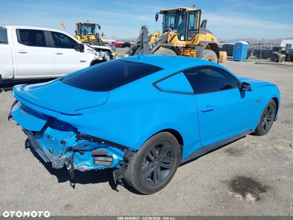 Ford Mustang - 7