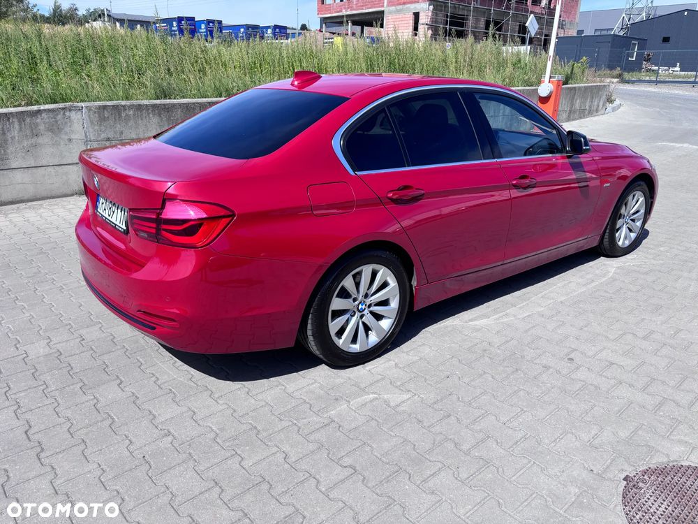 BMW Seria 3 318i Sport Line - 4