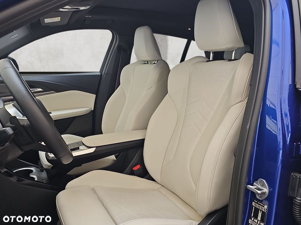 BMW X2 - 13