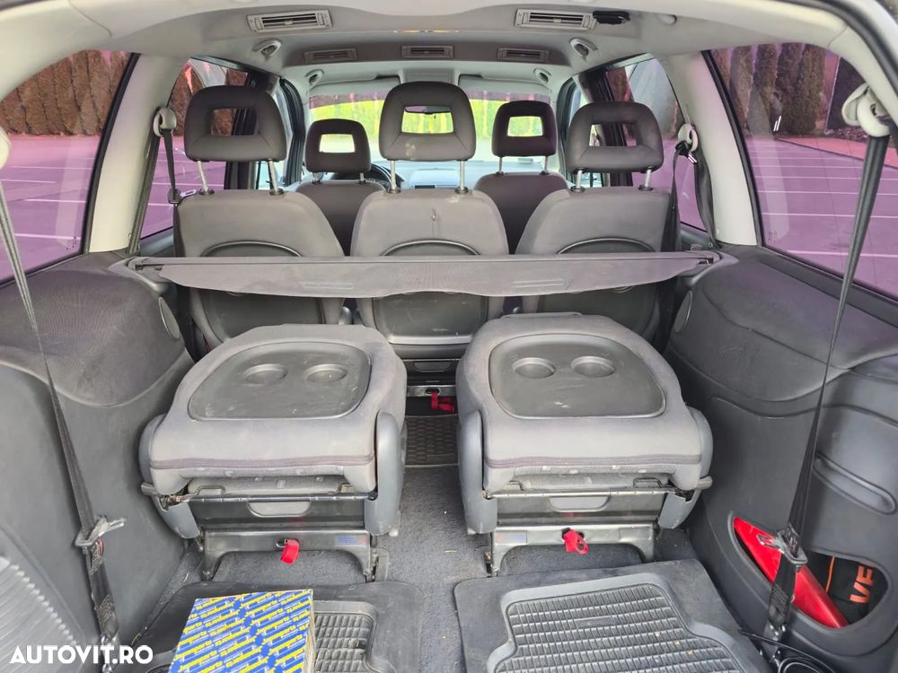 Volkswagen Sharan 1.9 TDI Comfortline Family - 6