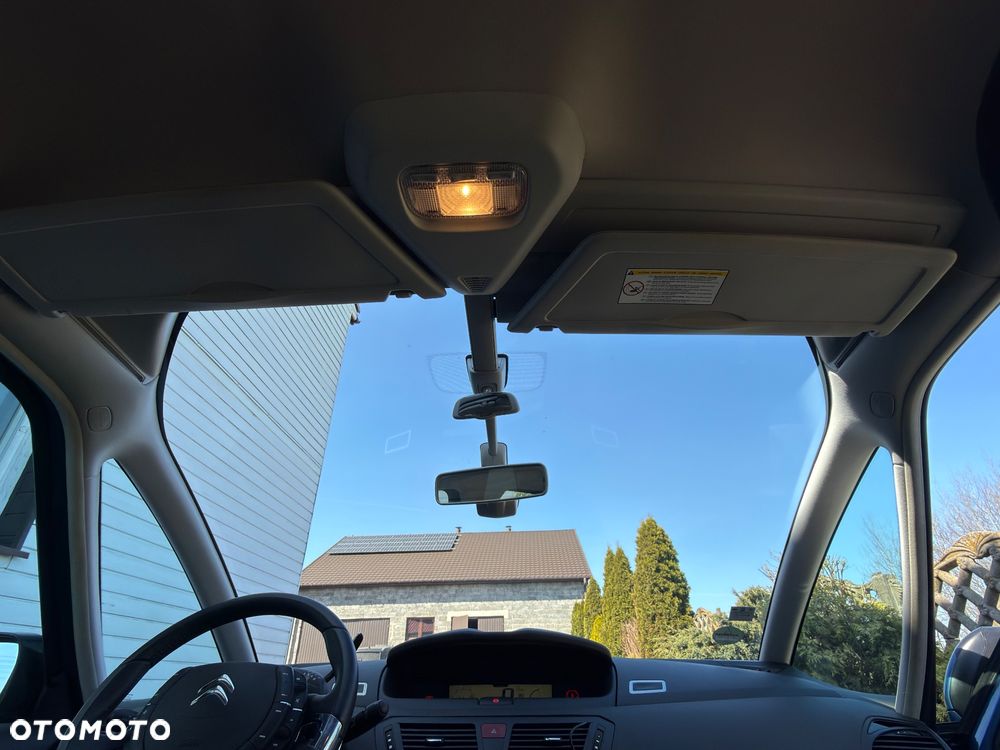 Citroën C4 Picasso - 23