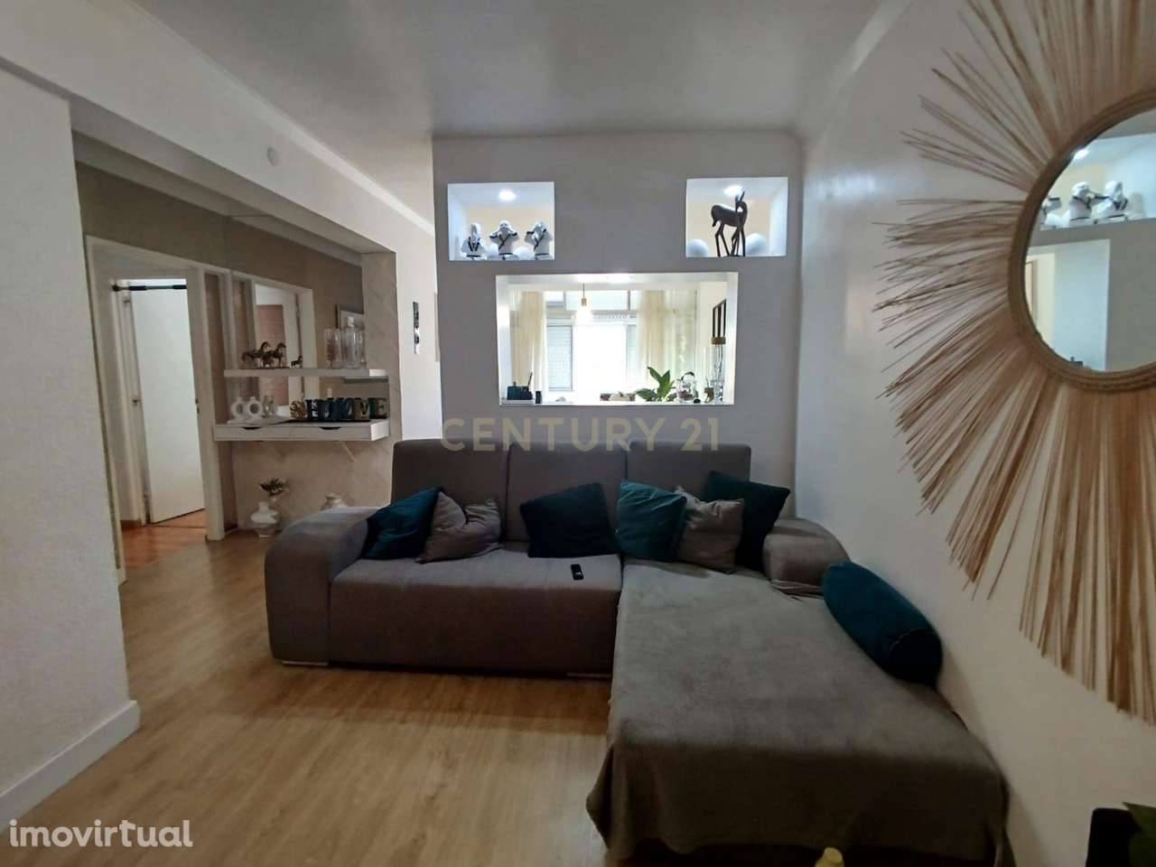 Apartamento T3 Renovado com Suíte, Varanda Fechada – Monte da Caparica - Grande imagem: 4/38
