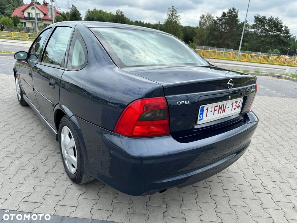 Opel Vectra - 13