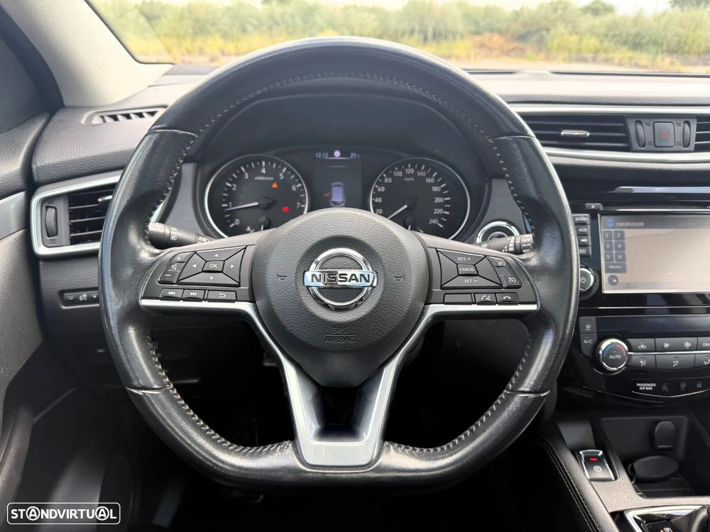 Nissan Qashqai 1.2 DIG-T N-Connecta 18 Xtronic - 31