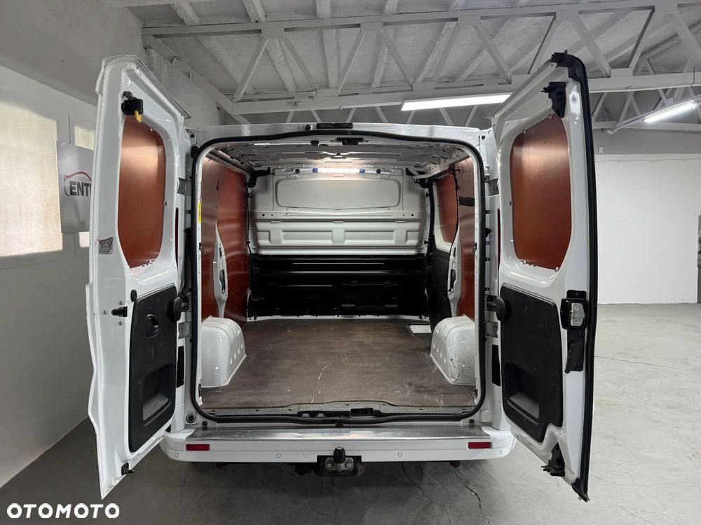 Opel Vivaro - 5