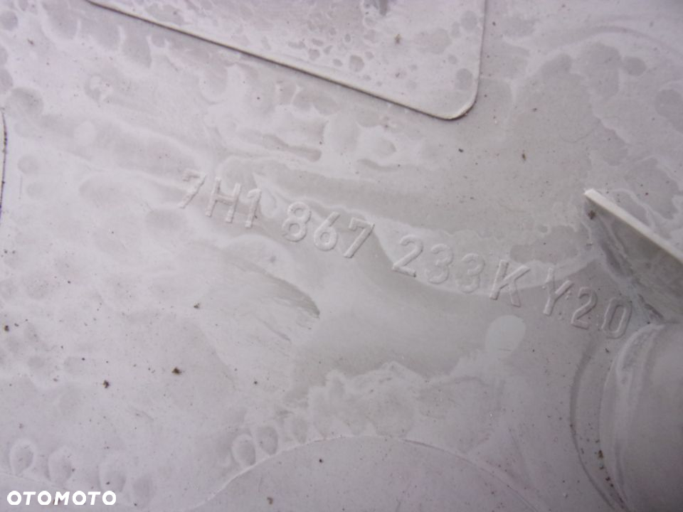 Obudowa słupka lewy przód VW Transporter T5 7H1867233K - 2