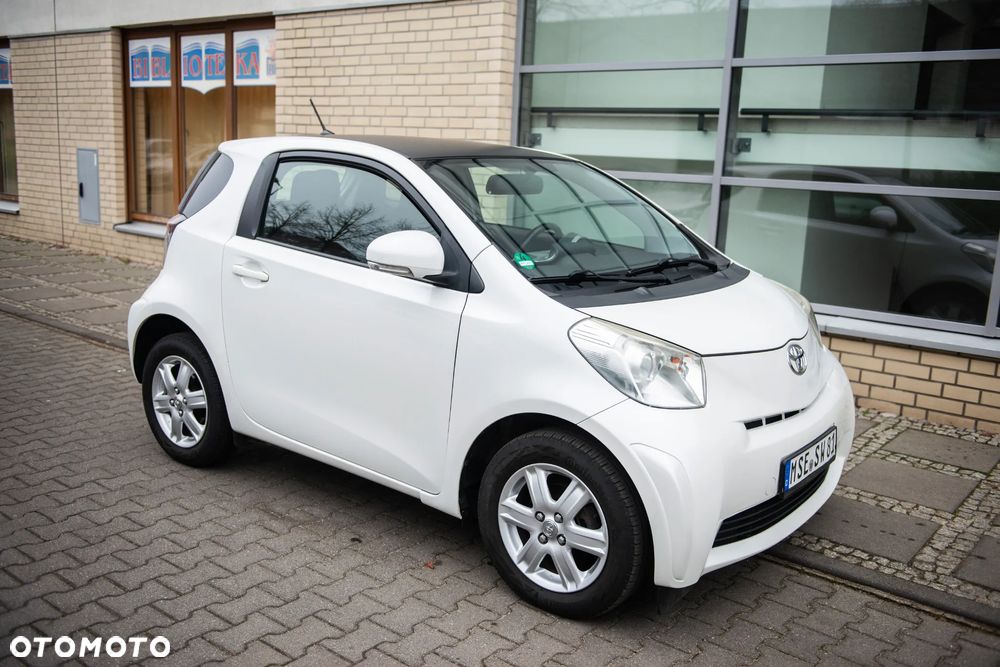 Toyota iQ 1.0 Sol - 10