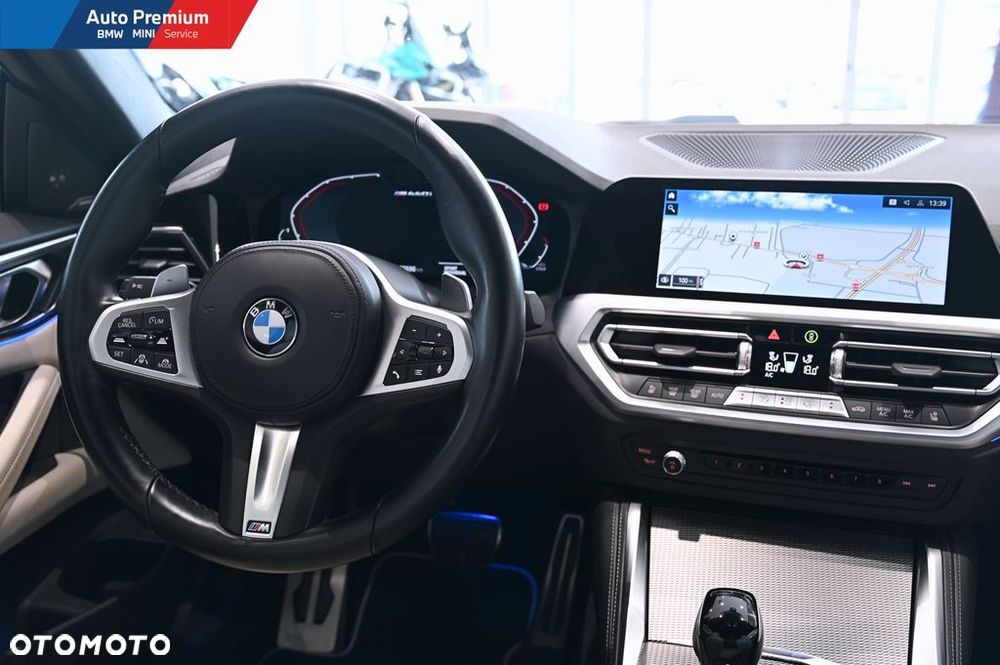 BMW Seria 4 M440i xDrive mHEV - 17