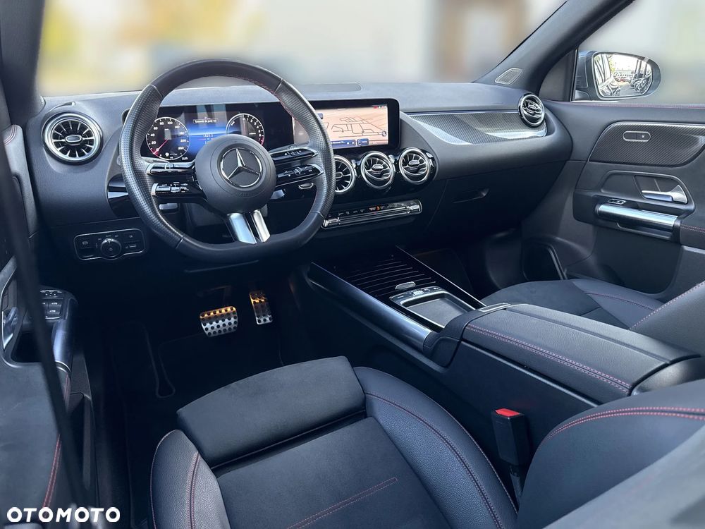 Mercedes-Benz GLA 250 e PHEV AMG Line 8G-DCT - 18