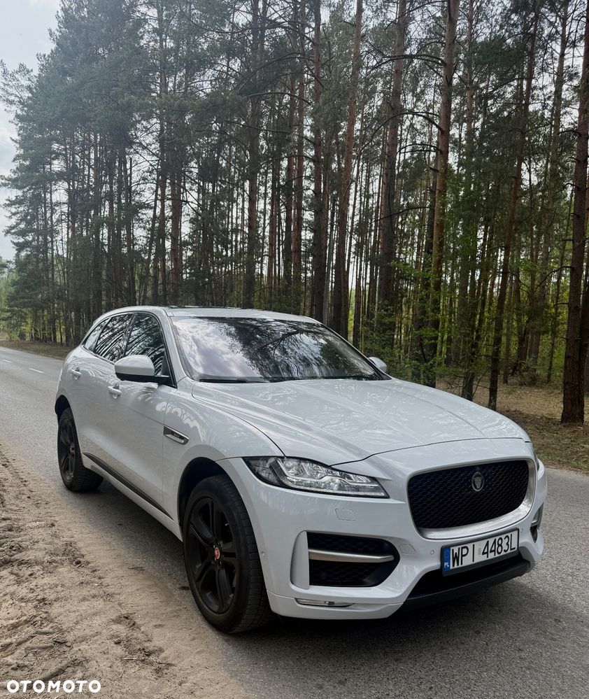Jaguar F-Pace 35t AWD R-Sport - 2