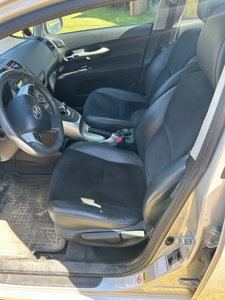 Toyota Auris - 10