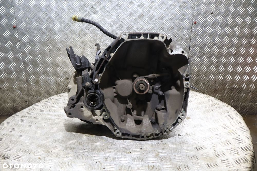 SKRZYNIA BIEGÓW 5 BIEGOWA FLUENCE 1.5DCI JR5175 - 1