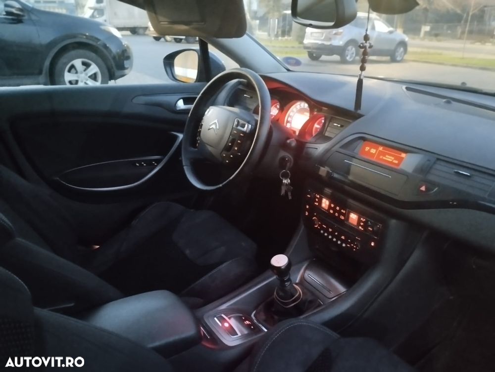 Citroën C5 2.0 HDi FAP Susp M Dynamique - 6