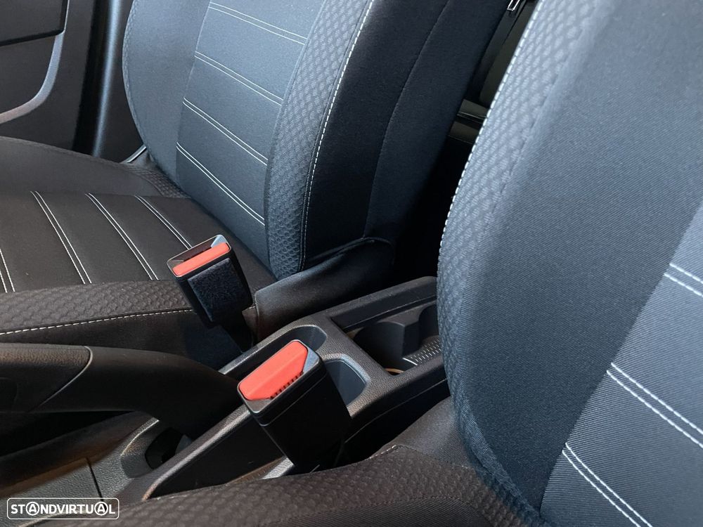 Dacia Duster 1.3 TCe Comfort - 33