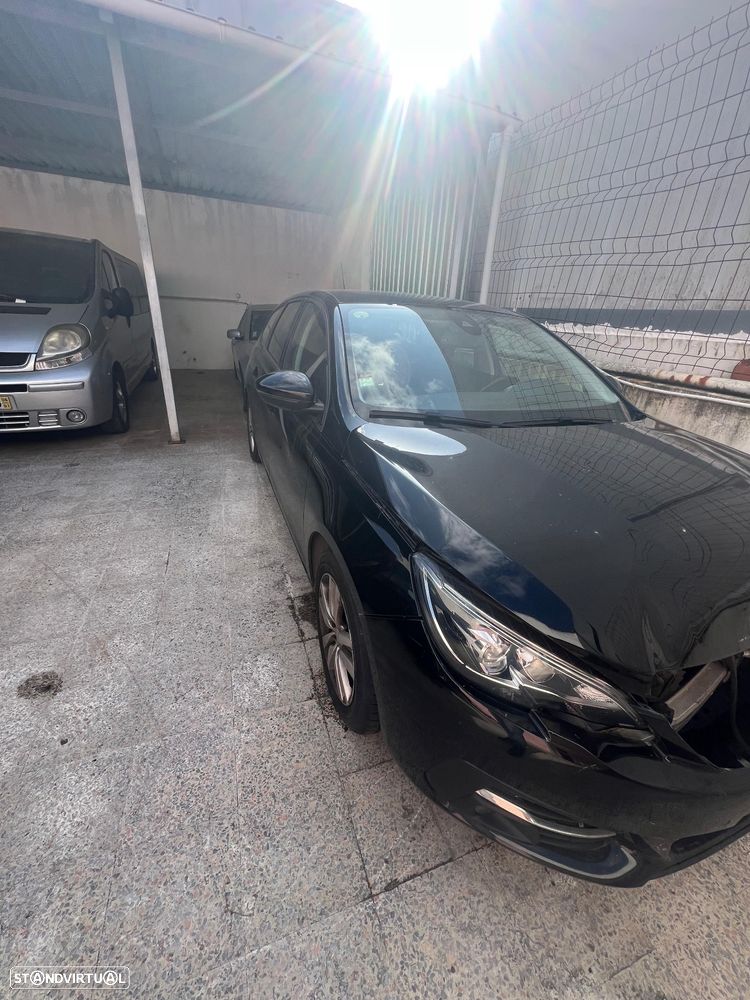 Peugeot 308 SW 2.0 BlueHDi Allure EAT6 - 5