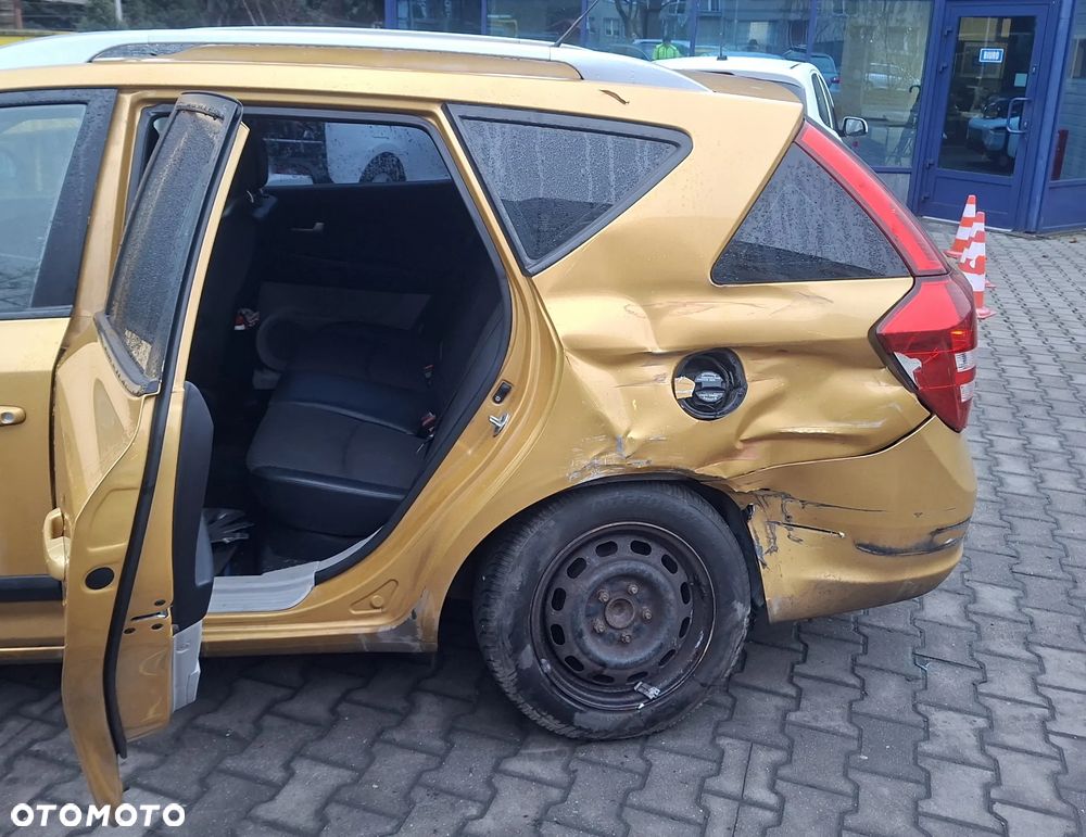 Kia Ceed 1.6 Optimum + - 7