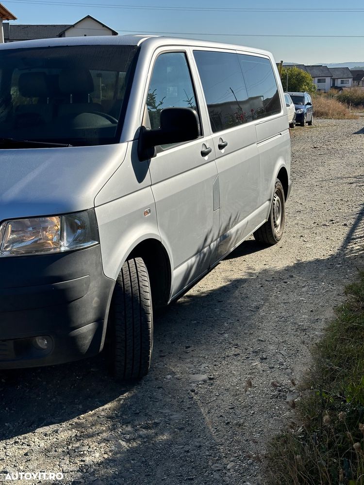 Volkswagen Transporter - 2
