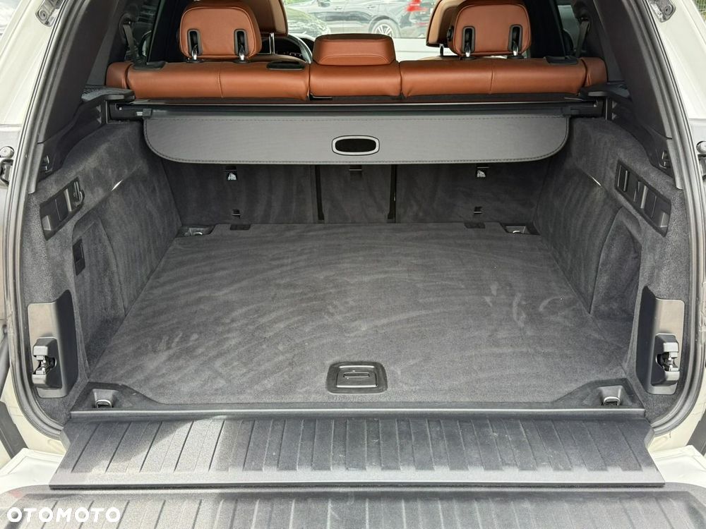 BMW X5 - 25