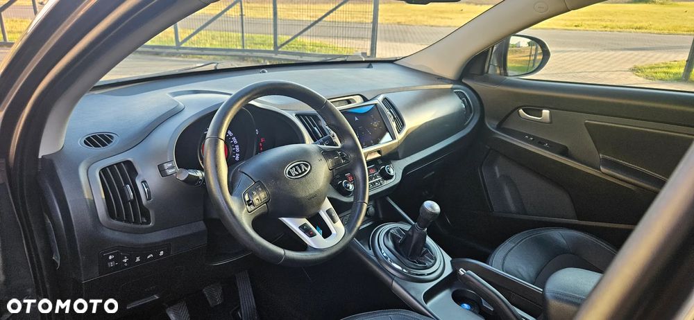 Kia Sportage 2.0 CVVT 4WD Vision - 8