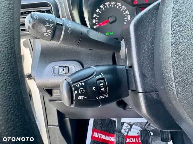 Toyota Proace City - 15