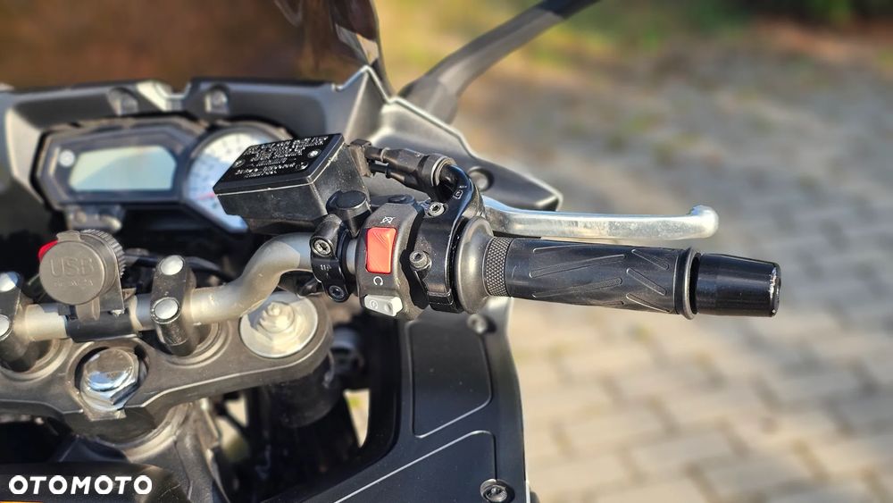 Yamaha FZ8 - 22