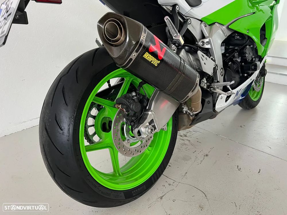 Kawasaki Ninja ZX6R - 40º ANIVERSÁRIO - 13